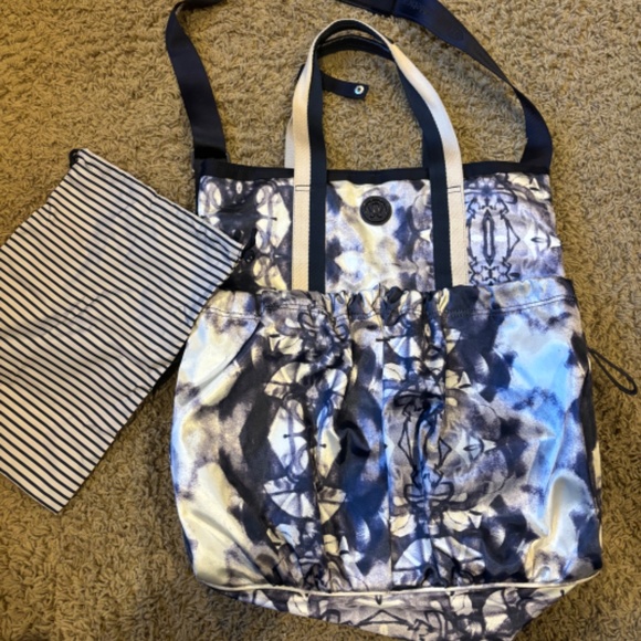 Flow and Go gym/tote ink blot/inkwell - Picture 6 of 6